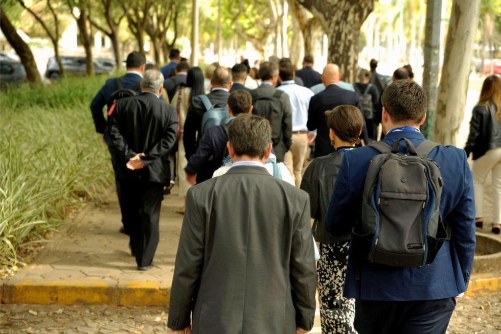 Representantes de universidades de todo o mundo visitam a UFMG