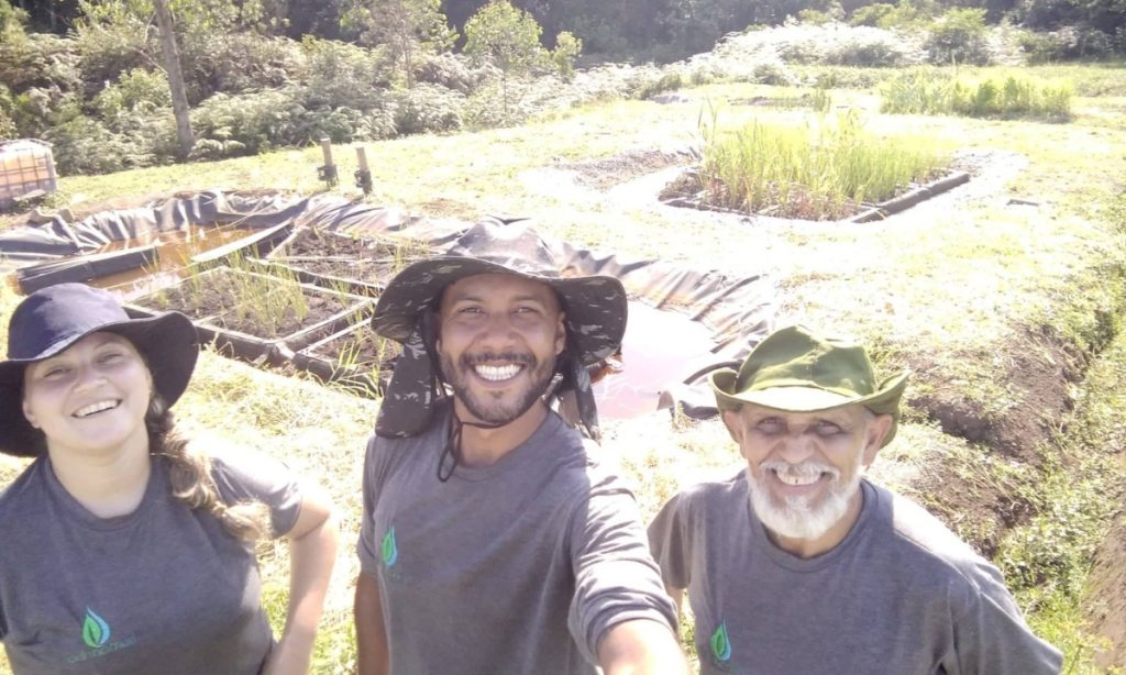 Ceo e sócios da Liamarinha em trabalho de campo