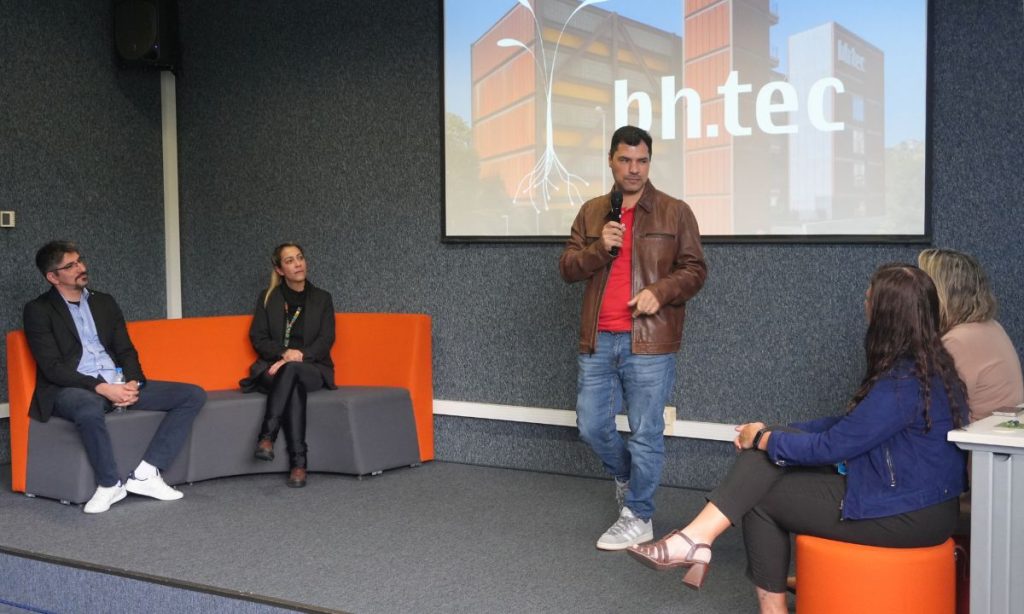 Durante o evento, Luís Felipe Barroso conta a história da aquisição da primeira empresa residente do parque, a EcoVec