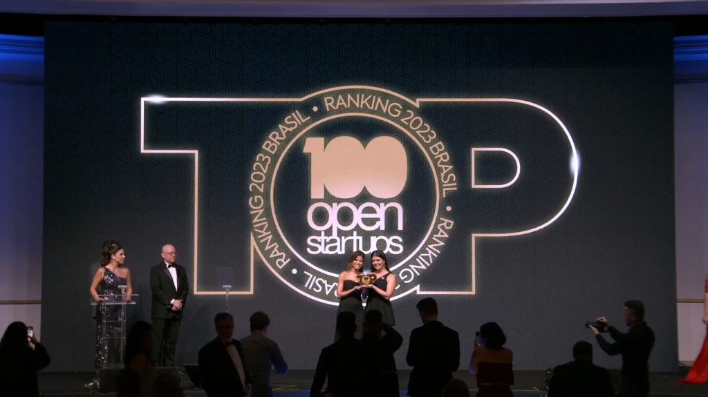 Oppem sendo premiada em evento de startups
