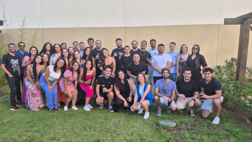 Equipe de 40 pessoas da Oppem,