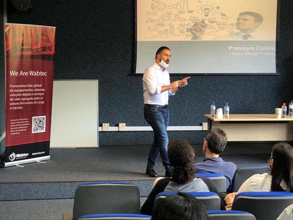 Participantes receberam palestras | Crédito: Renata Borges/Arquivo pessoal