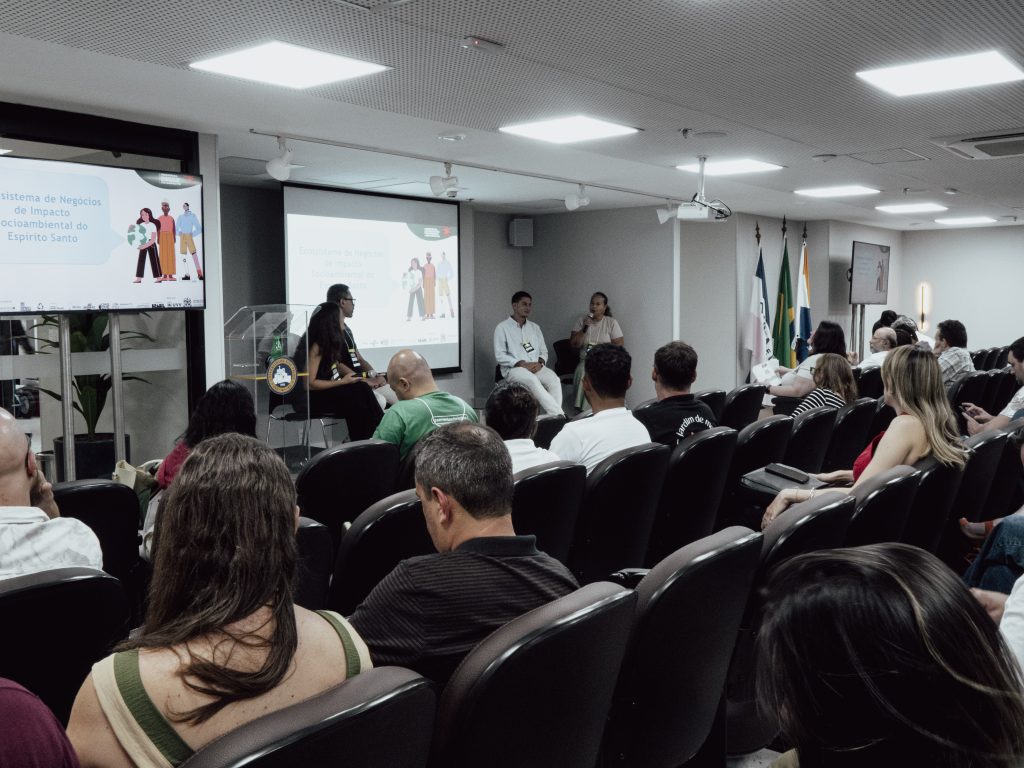 Painel de Oportunidades no Fórum Sudeste. O Parque Tecnológico esteve presente com a presença de Gabriel Kuriyama