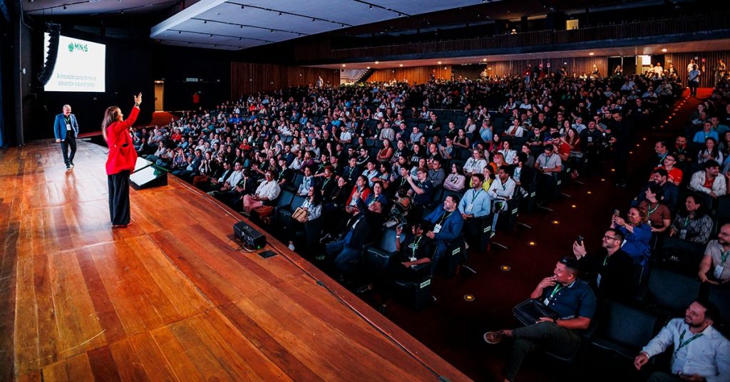Plateia do Minas Summit 2025